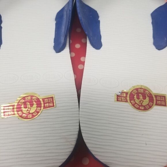 Chinese or Japanese Flip Floos. Size 10. - Picture 7 of 8
